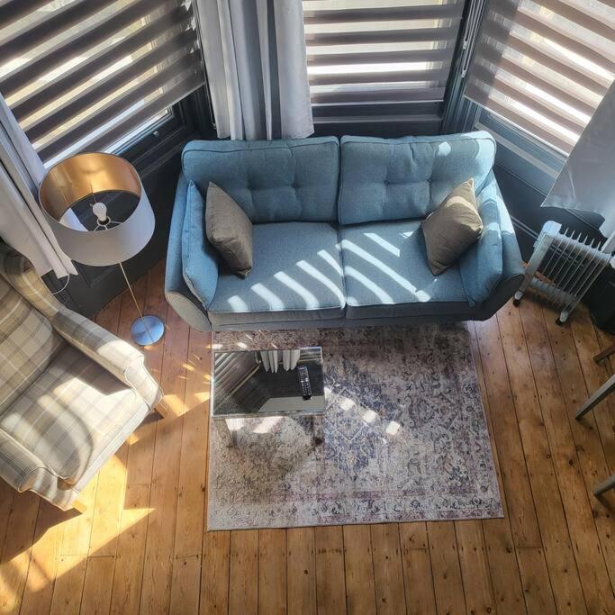 21 Mini Loft Apartment - Great Location - Comfy King Size Bed 布赖顿 外观 照片