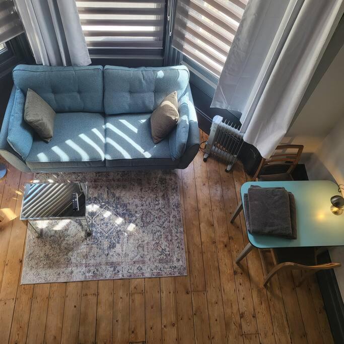 21 Mini Loft Apartment - Great Location - Comfy King Size Bed 布赖顿 外观 照片